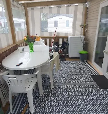 Mh 476 Annexe Bois Dormant Campsite